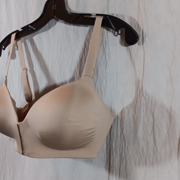 34D Maidenform One Fabulous Fit 2.0 Wireless Womens Bra DM7546 Nude - Picture 3 of 8